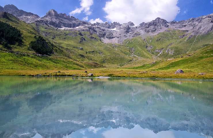 lago di montagna