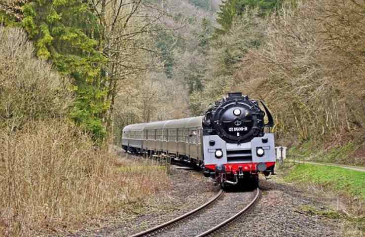 Viaggiare in Italia con i treni storici