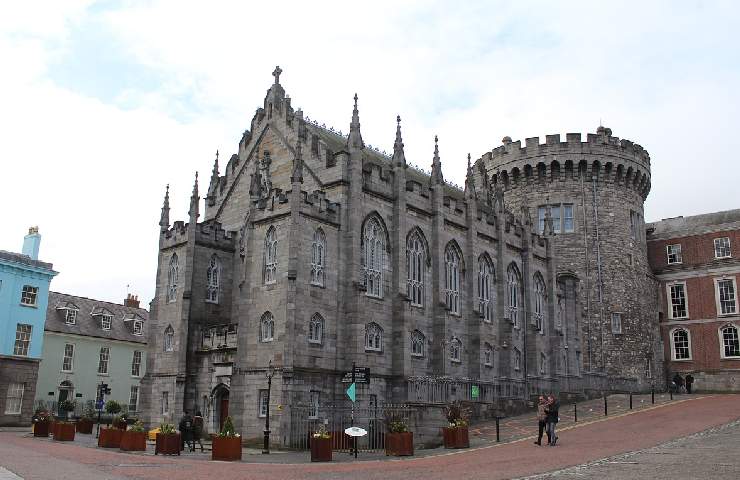 Vista dall'esterno del Castello di Dublino