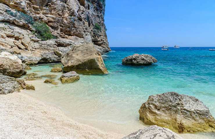 Spiaggia di Berchida in Sardegna