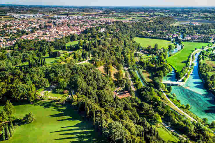 Valeggio e il Mincio visti dall'alto 