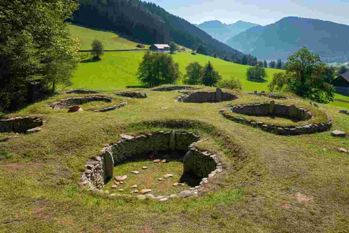 Scoperta straordinaria in Austria: i recinti circolari rivelano segreti affascinanti