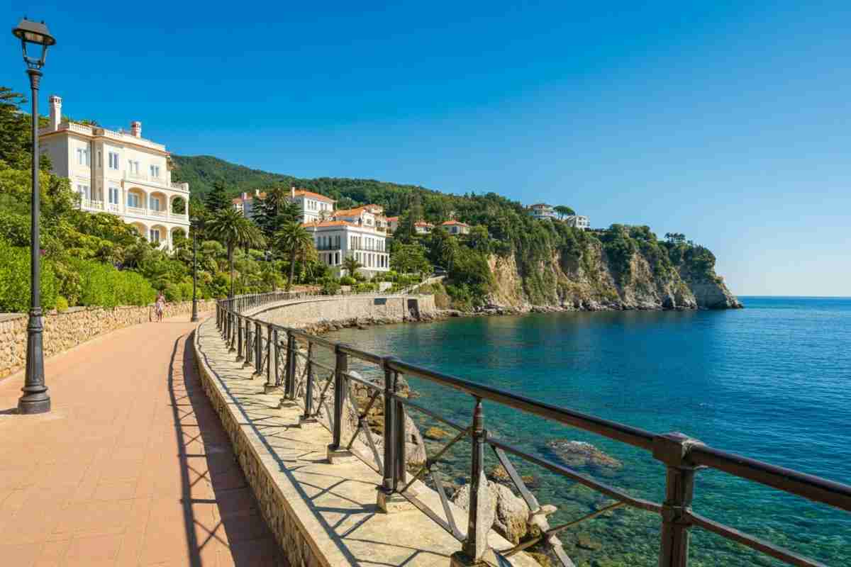 Weekend a Nervi: scopri il fascino del «borgo senza inverno»