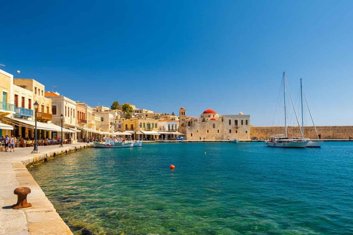 Discover the top 9 must-do experiences in and around Hania, Crete