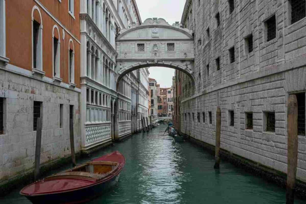 Scopri quale città italiana è tra le più sicure al mondo e ti sorprenderà